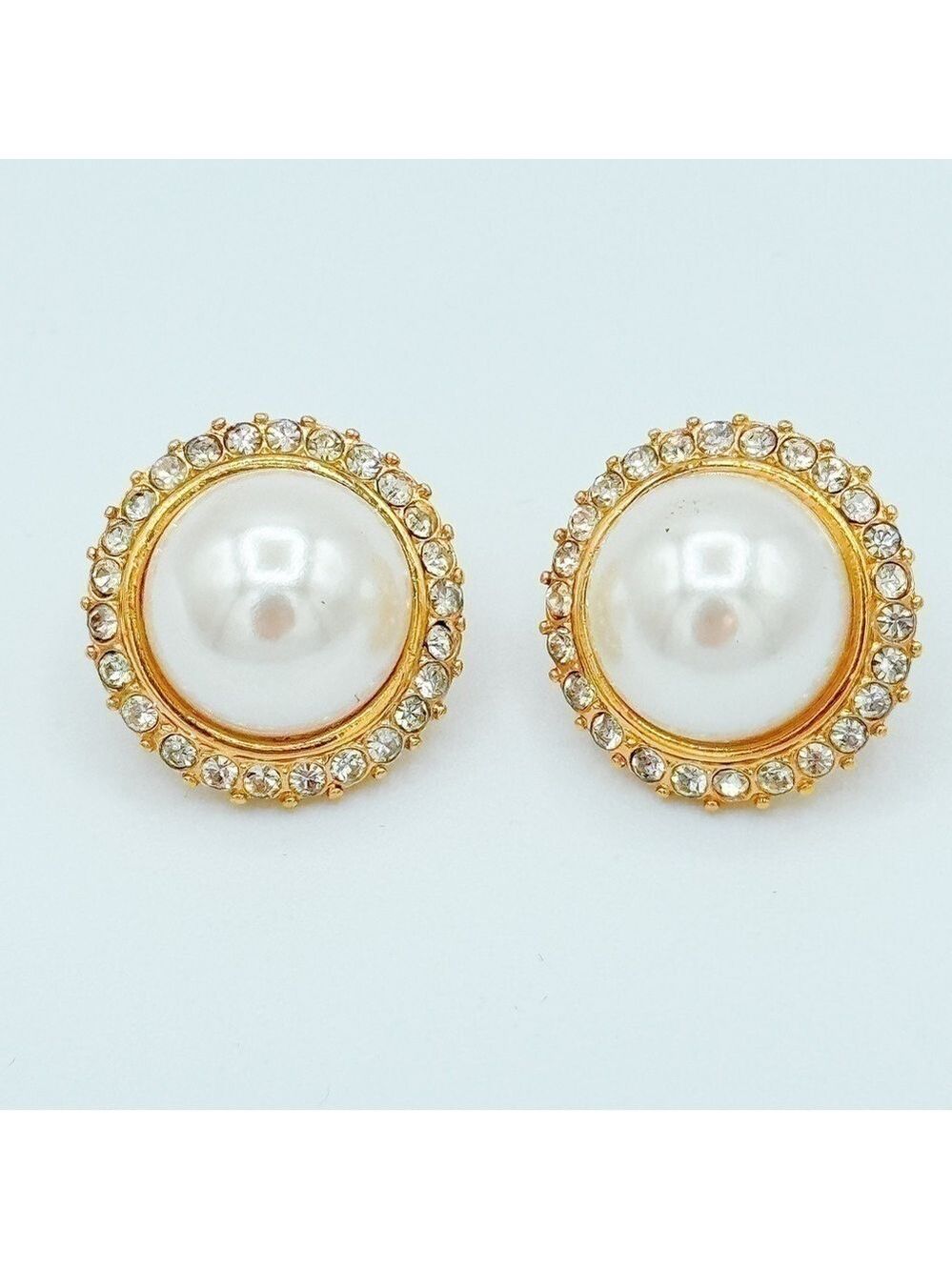 Pearl and cubic zurconia earrings